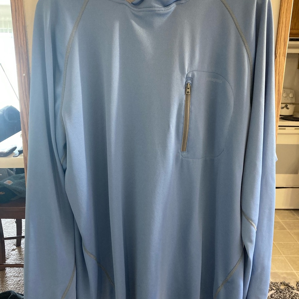 Patagonia workwear Mens Tropic comfort lightweight hoodie size XL